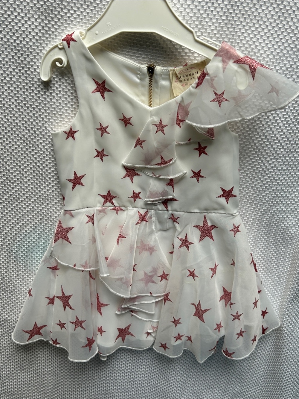 Adorable Hannah Banana White Dress with Pink Star Print and Ruffle Detail. NWT